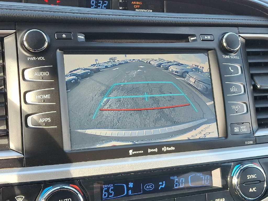 Certified 2019 Toyota Highlander SE AWD/4WD image 19