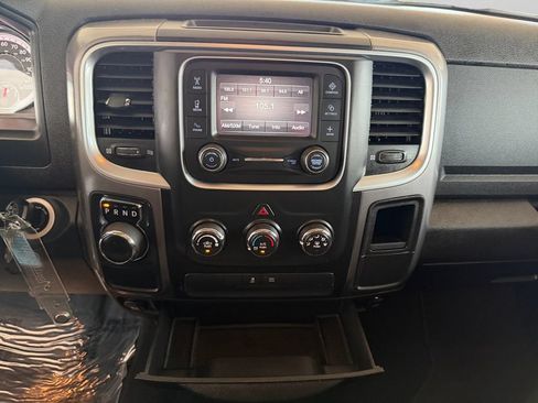 Used 2022 RAM 1500 Classic SLT RWD image 11