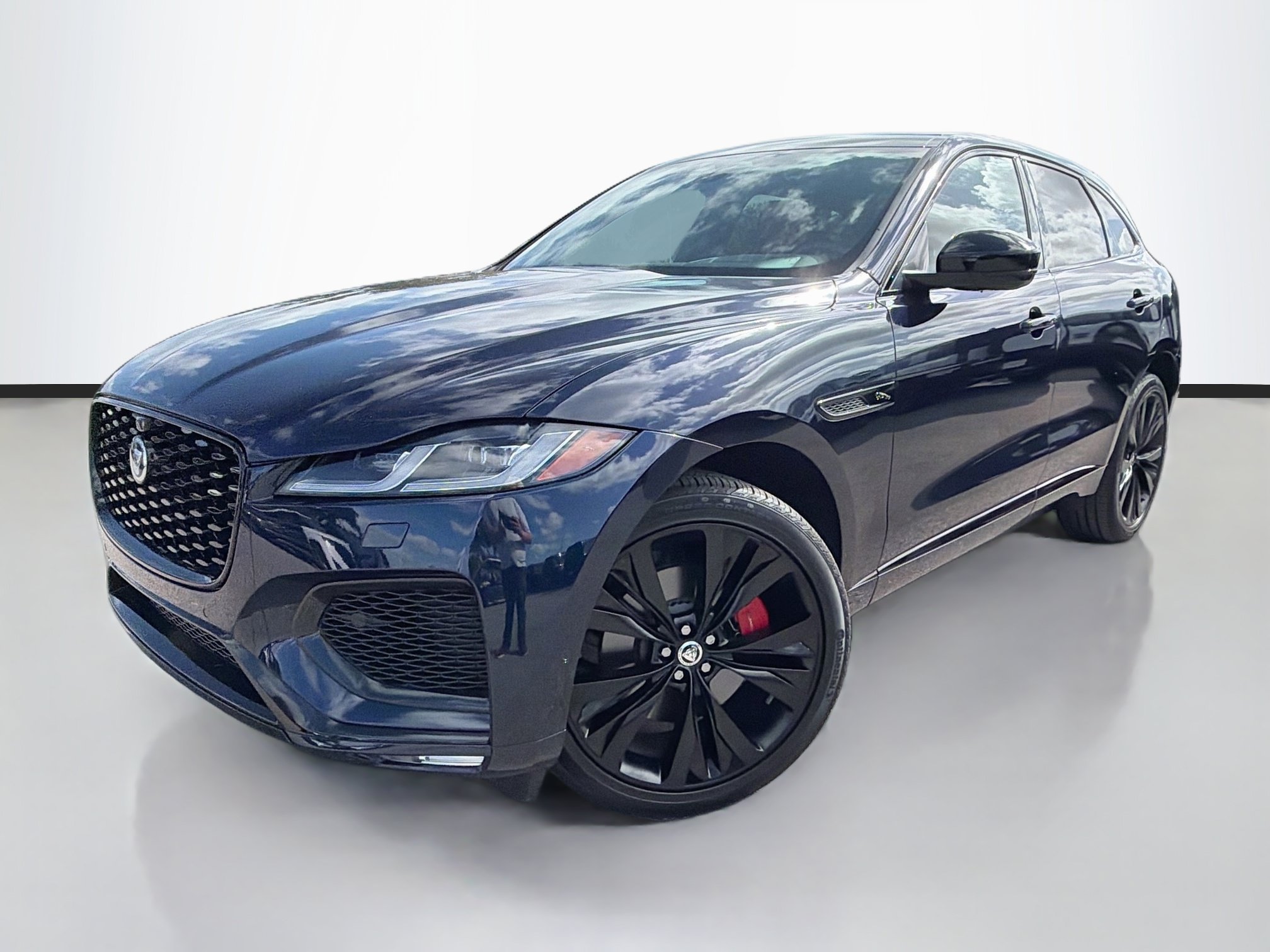Used 2026 Jaguar F-PACE R-Dynamic S AWD/4WD image 1