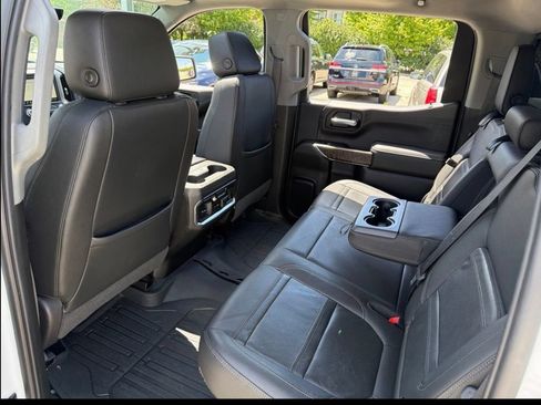 Used 2019 GMC Sierra 1500 Denali w/ Denali Ultimate Package AWD/4WD image 10