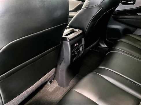 Used 2023 Nissan Murano SV w/ SV Midnight Edition Package image 19