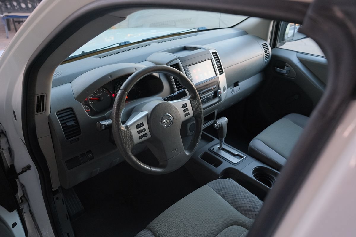 Used 2019 Nissan Frontier S RWD image 9