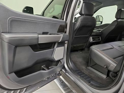 Used 2025 Ford F250 Lariat AWD/4WD image 44