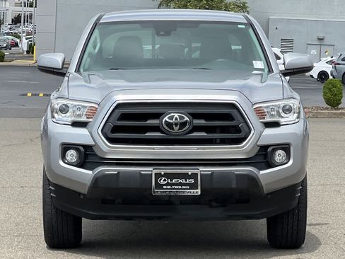 Used 2020 Toyota Tacoma SR5 RWD image 10