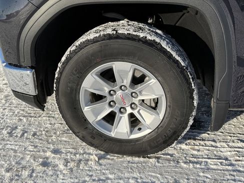 Used 2024 GMC Sierra 1500 SLE image 6