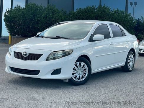 Used 2010 Toyota Corolla LE FWD image 7