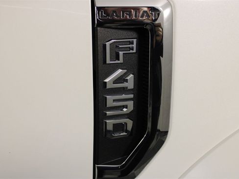 Used 2022 Ford F450 Lariat w/ Lariat Ultimate Package image 10
