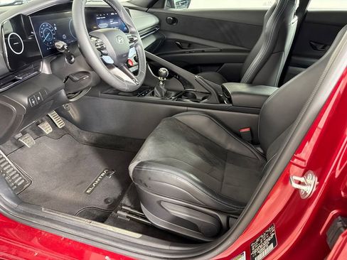 Used 2024 Hyundai Elantra N image 10