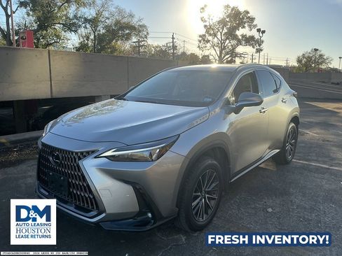 Used 2024 Lexus NX 250 FWD image 4