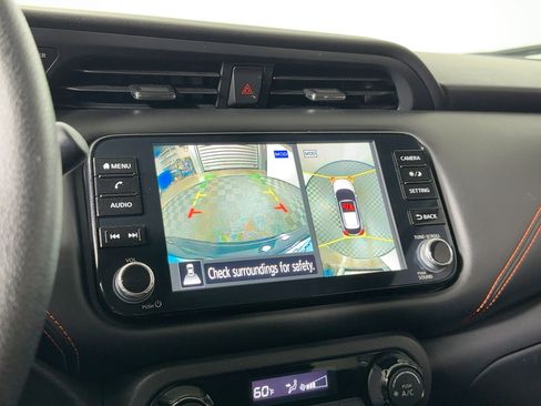 Used 2021 Nissan Kicks SR image 23