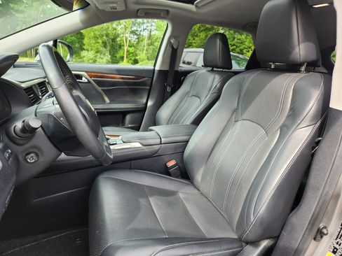 Used 2017 Lexus RX 350 AWD w/ Premium Package image 10