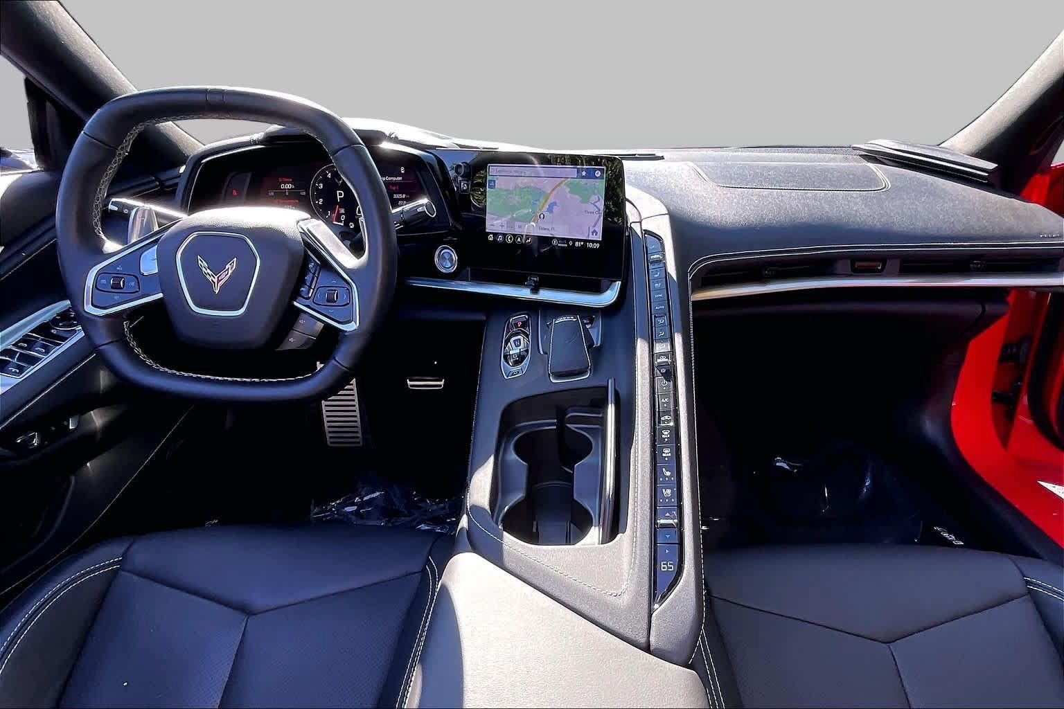 Used 2022 Chevrolet Corvette Stingray Preferred Conv w/ Z51 Performance Package RWD image 16
