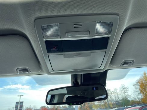 Certified 2022 Toyota Tacoma SR5 image 30