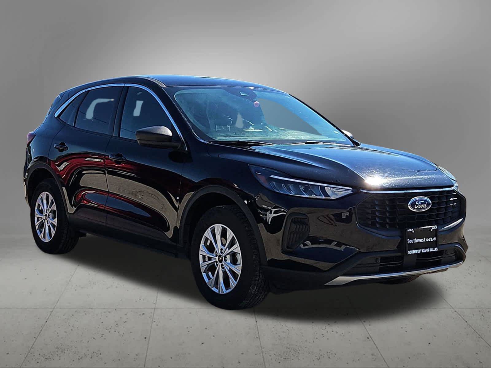 Used 2024 Ford Escape Active AWD/4WD image 8