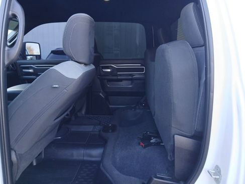 Used 2024 RAM 2500 Big Horn w/ Off Road Package image 40