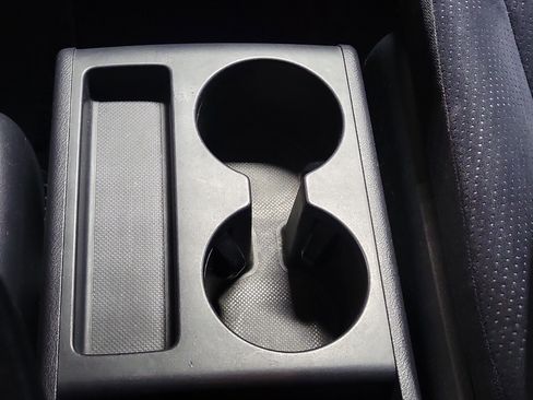 Used 2010 Honda CR-V EX image 29