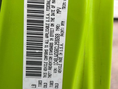 Used 2012 Jeep Wrangler Unlimited Sport image 37