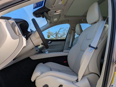 New 2026 Volvo XC60 B5 Ultra w/ Protection Package Premier AWD/4WD image 2