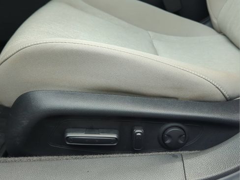 Certified 2024 Honda Accord EX image 15