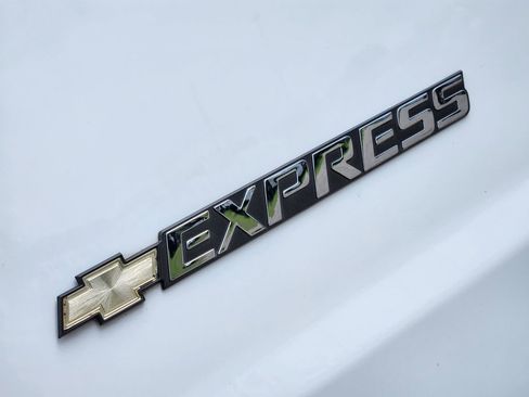 Used 2023 Chevrolet Express 3500 LS image 13