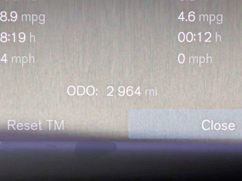 Used 2026 Volvo V60 B5 Cross Country Plus w/ Protection Package Premier image 39