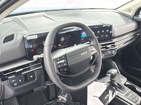 New 2026 Kia Sportage EX image 36