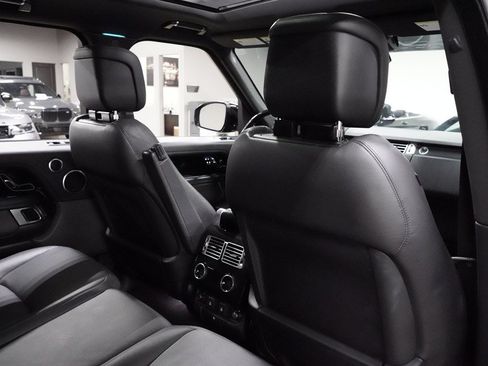 Used 2019 Land Rover Range Rover Supercharged AWD/4WD image 29