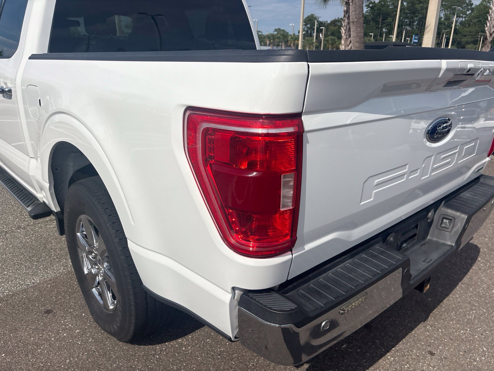 Used 2023 Ford F150 XLT w/ Equipment Group 302A High RWD image 13