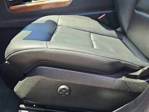 Used 2012 Mercedes-Benz E 350 Sedan image 31