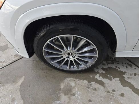 New 2026 Mercedes-Benz GLE 450 4MATIC image 11