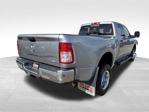 Used 2024 RAM 3500 Tradesman w/ Chrome Appearance Group AWD/4WD image 7