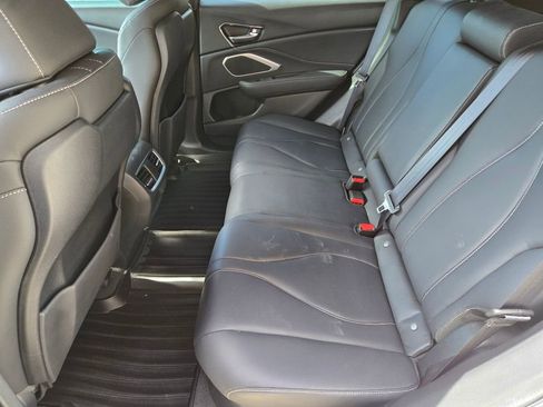 Used 2025 Acura RDX SH-AWD image 7
