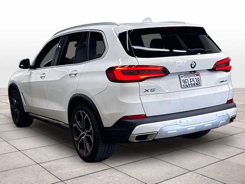 Used 2023 BMW X5 xDrive40i w/ Premium Package AWD/4WD image 14