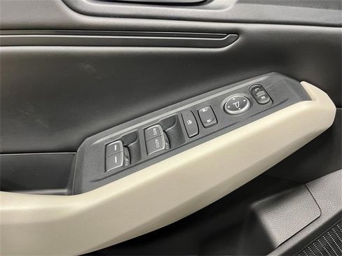 New 2025 Honda Accord SE image 14