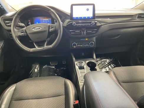 Used 2023 Ford Escape ST-Line w/ Cold Weather Package image 9