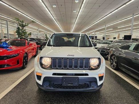 Used 2020 Jeep Renegade Sport AWD/4WD image 3