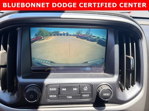 Used 2018 Chevrolet Colorado ZR2 AWD/4WD image 16