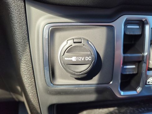 New 2025 Jeep Wrangler Sport S image 40