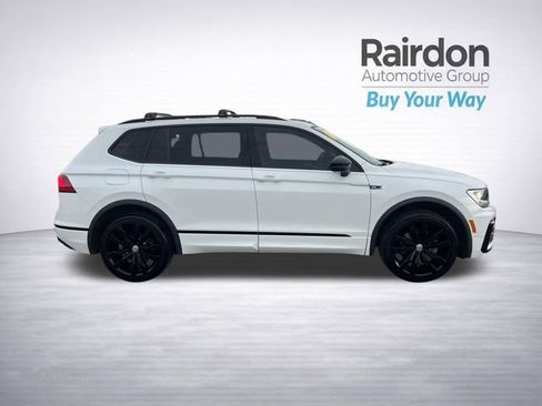 Used 2020 Volkswagen Tiguan SE R-Line image 10