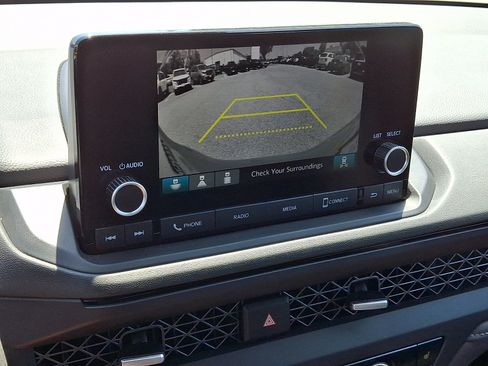Used 2024 Honda Accord EX image 18