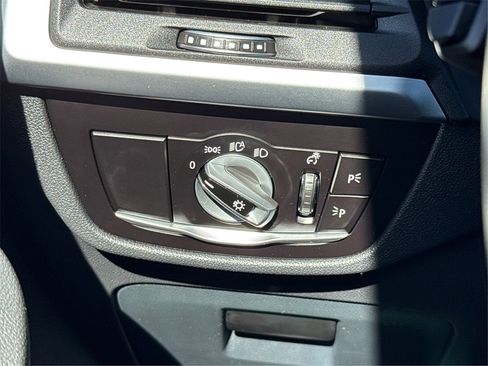 Certified 2022 BMW X3 sDrive30i w/ Convenience Package w/ZPA image 24