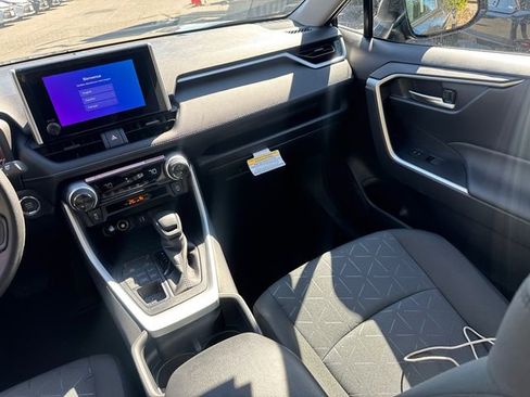 New 2025 Toyota RAV4 XLE image 20
