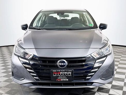 Used 2024 Nissan Versa S w/ Trunk Package FWD image 2