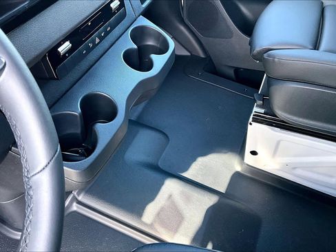 New 2025 Mercedes-Benz Sprinter 2500 image 7