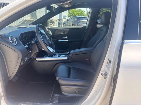 Used 2025 Mercedes-Benz GLA 250 image 28