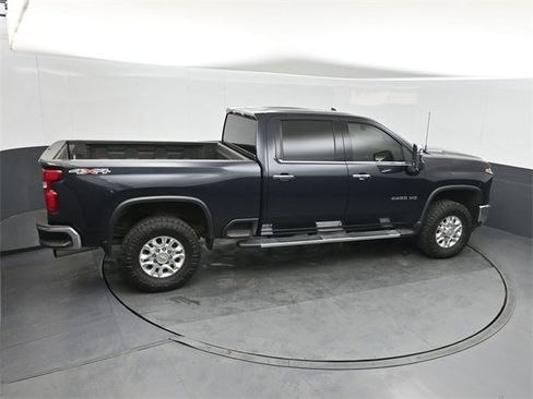 Used 2024 Chevrolet Silverado 2500 LTZ image 29