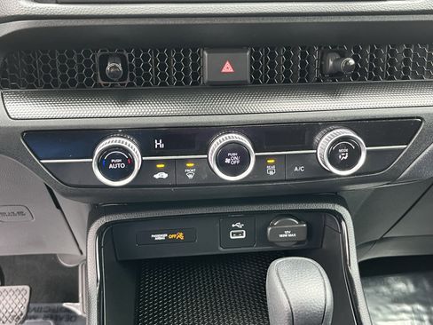 Used 2025 Honda CR-V LX image 23