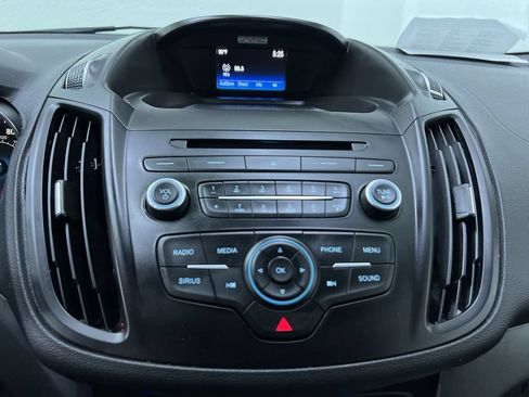 Used 2018 Ford Escape SE FWD image 21