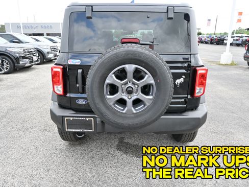 New 2026 Ford Bronco Big Bend AWD/4WD image 4