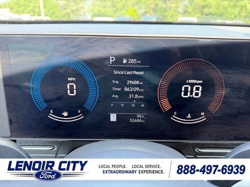 Used 2025 Hyundai Kona SEL FWD image 22